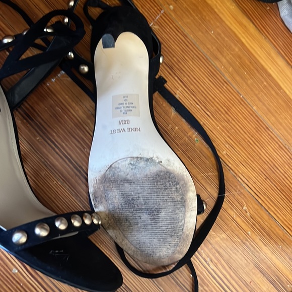 Sandals - Picture 3 of 4